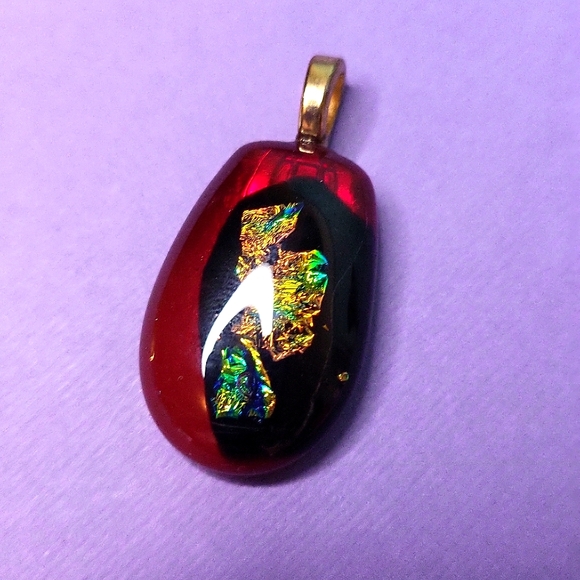 Red! - Picture 1 of 3